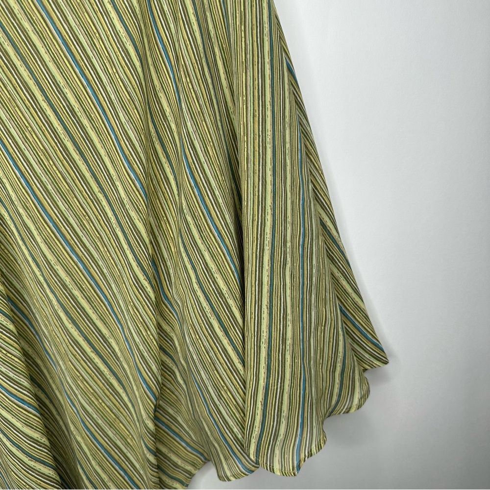SOLD! New York & Company Striped Green Brown Flare Sleeve Blouse L #X0927 - Picture 10 of 15